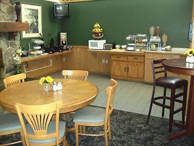 Boarders Inn And Suites By Cobblestone Hotels - Ripon 